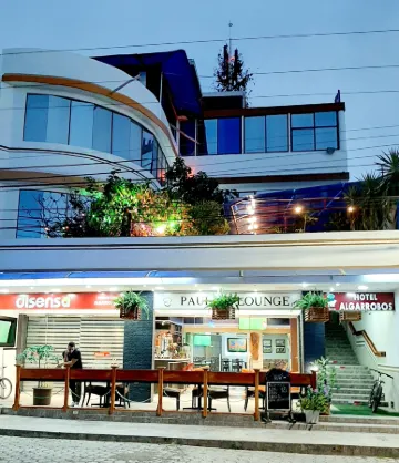 洛斯阿爾加魯博斯旅舍