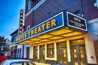 Hyatt Place Chicago-South/University Medical Center Hotels near The University of Chicago