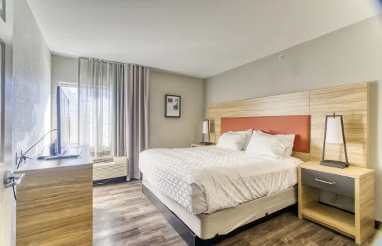 Candlewood Suites 紐伯恩