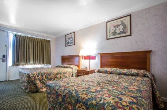 多比奇汽車旅館