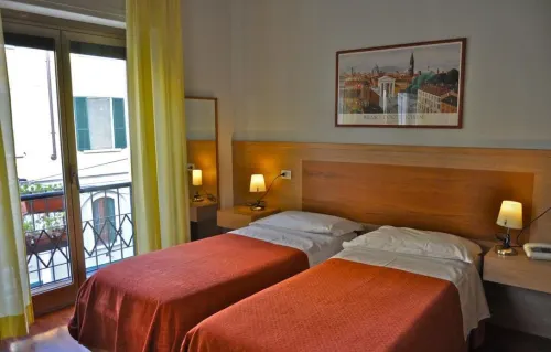 Hotel Dover