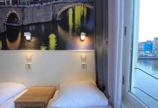 올드 쿼터 호텔 내부