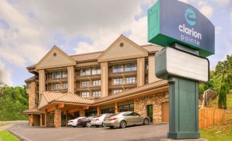 Clarion Pointe Downtown Gatlinburg