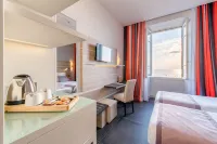 Hotel le Saint Paul Hotels in Ніцца