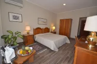 Garden Rooms Hotels in Mascalucia