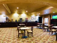 Scottish Inns Cresson - parking