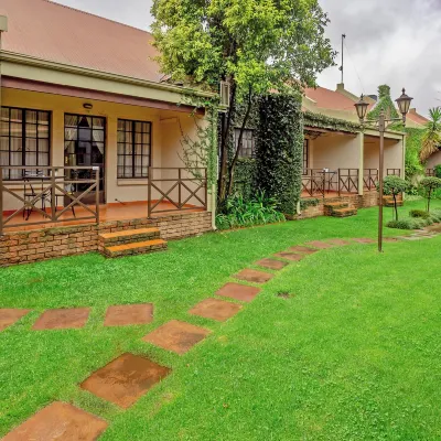 Afrique Boutique Hotel O.R. Tambo Hotels near East Rand Mall