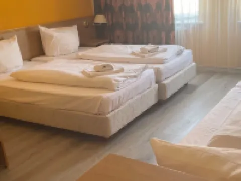 ホテル シュプリーヴィッツ アム クアフュルステンダム ベルリンのホテル