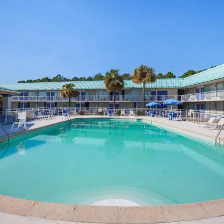 Motel 6 Tifton, GA