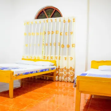 Unique View Hotel - Hostel