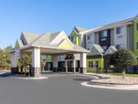 Quality Inn & Suites Ashland Near Kings Dominion Hotels in Ashland