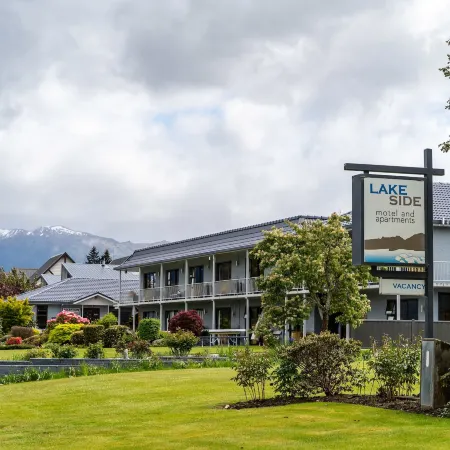 Lakeside Motel & Apartments