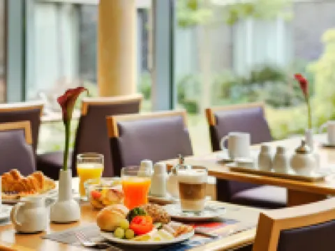 อินเตอร์ซิตี้โฮเทล บอนน์ โรงแรมในบอนน์