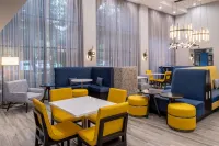 Hampton Inn & Suites Agoura Hills فنادق في ثاوزند أوكس
