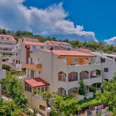 Komazin Hotels near Pokonji dol Beach