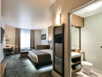 AX Hotel Hotels in Les Laurentides Regional County Municipality
