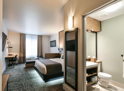 AX Hotel