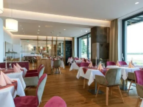See- Und Waldresort Gröbern Hotels in Muldestausee
