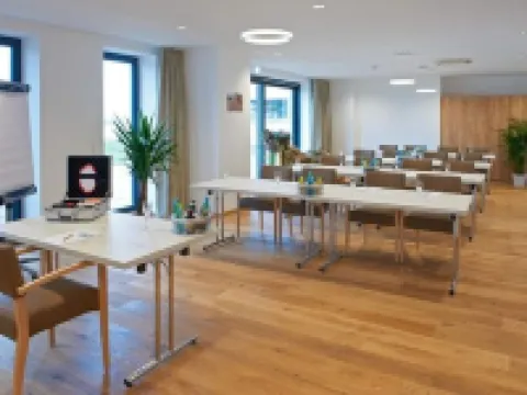 See- Und Waldresort Gröbern Hotels in Muldestausee