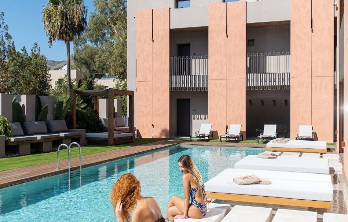 Pilot Amphora Boutique Hotel 