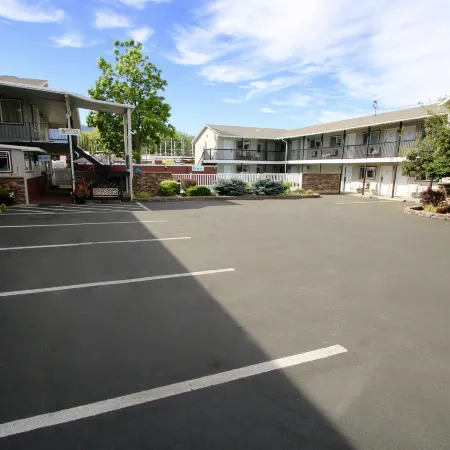 Gateway Inn