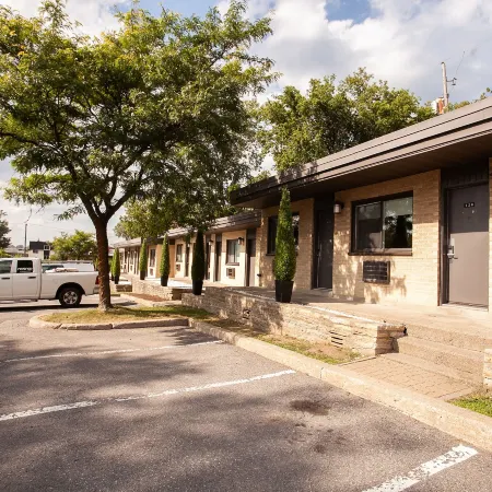 Motel Newstar Laval