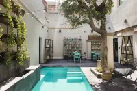 Antigua Trece Hotel Fusión - Swimmingpools