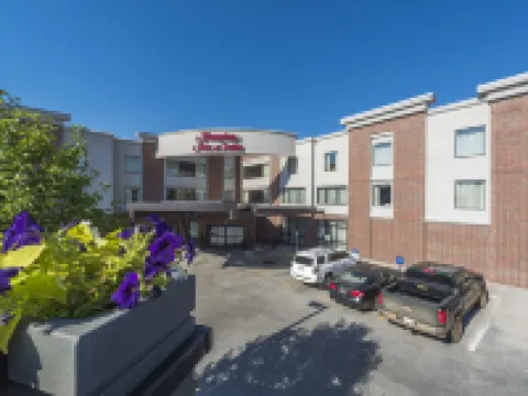 鹽湖城大學嶽麓大道歡朋套房酒店 鄰近猶他創作藝術博物館的酒店