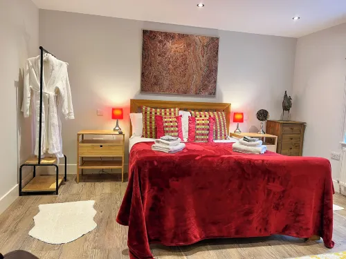 Cottage - Sleeps 2 - Garden