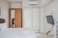 Furnished and Simple Living Studio Serpong Greenview Apartment
