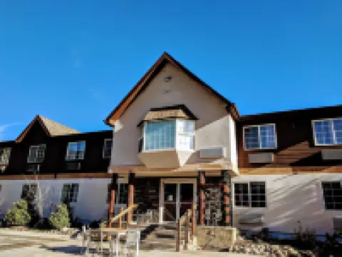 3 Peaks Lodge Hotels in Dillon