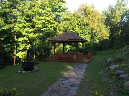 Selenia Lodge- Résidences et Chalets Dans les Laurentides