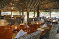 Fathala Wildlife Reserve - breakfast