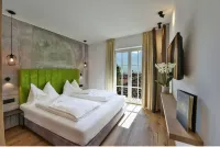 Hotel Goldene Traube Hotels in Auer