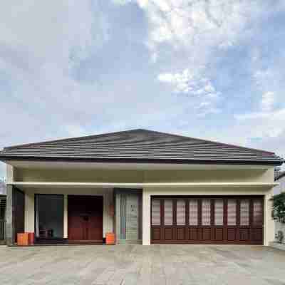 Radiance Hill View 10Br Villa with a Private Heated Swimming Pool Hotel Exterior