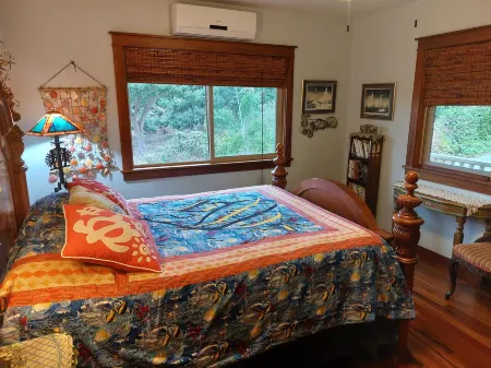 Kona Palace in Captain Cook Отели в г. Килейккуа