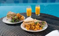 The Barnstaple Hotel - breakfast
