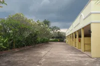 Country Inn 304 فنادق في سي ماها فوت