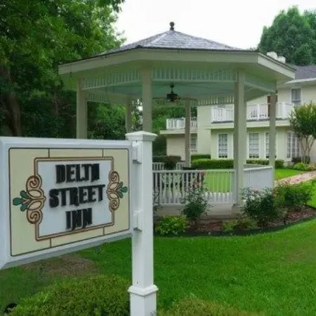 Delta Street Inn