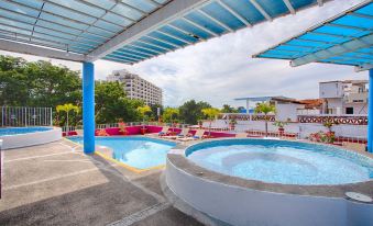 Suites Plaza del Rio - Family Hotel Malecón Centro