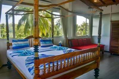 Ravi Villa Hikkaduwa