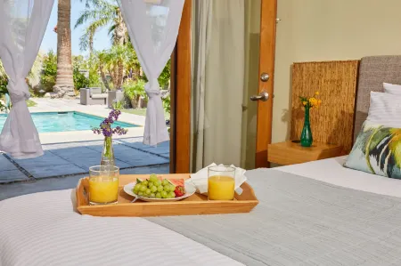 The Spring Resort & Spa Отели рядом с достопримечательностью «Desert Hot Springs Chamber-Commerce»