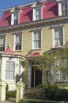 Barksdale House Inn Hotels near Sound Of Charleston