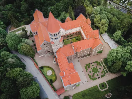 Hotel du Commerce - Restaurant la Table de Clervaux Отели в г. Винкранж