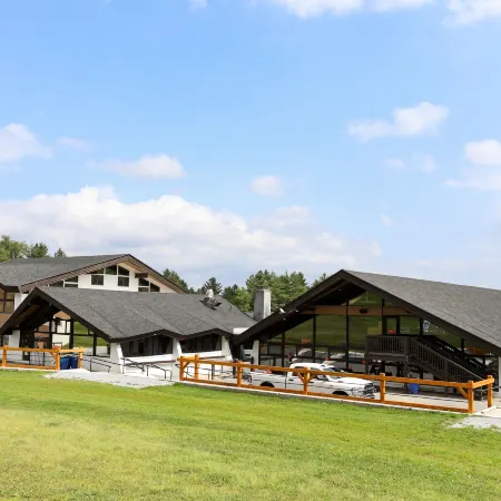 Mountain Lodge at Okemo, A Vail Resorts Property