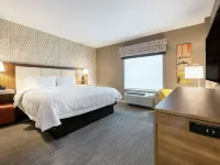 Hampton Inn & Suites by Hilton Charlottetown, PEI Hotel berhampiran Charlottetown Airport