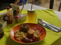 Hotel El Icaco Tortuguero - breakfast