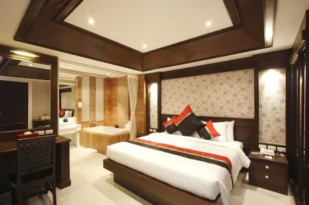 Rayaburi Hotel, Patong