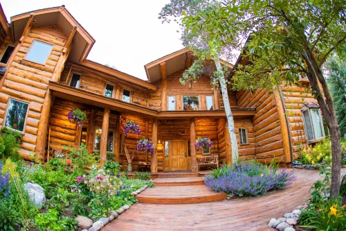 Bentwood Inn