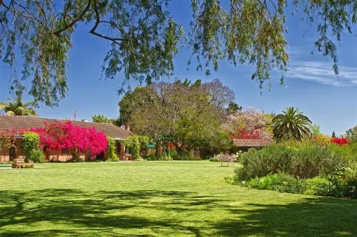 Gerald's Gift Guest House Hotels in Addo